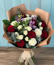 Букет цветов из:  Розы и Альстромерии в Климово